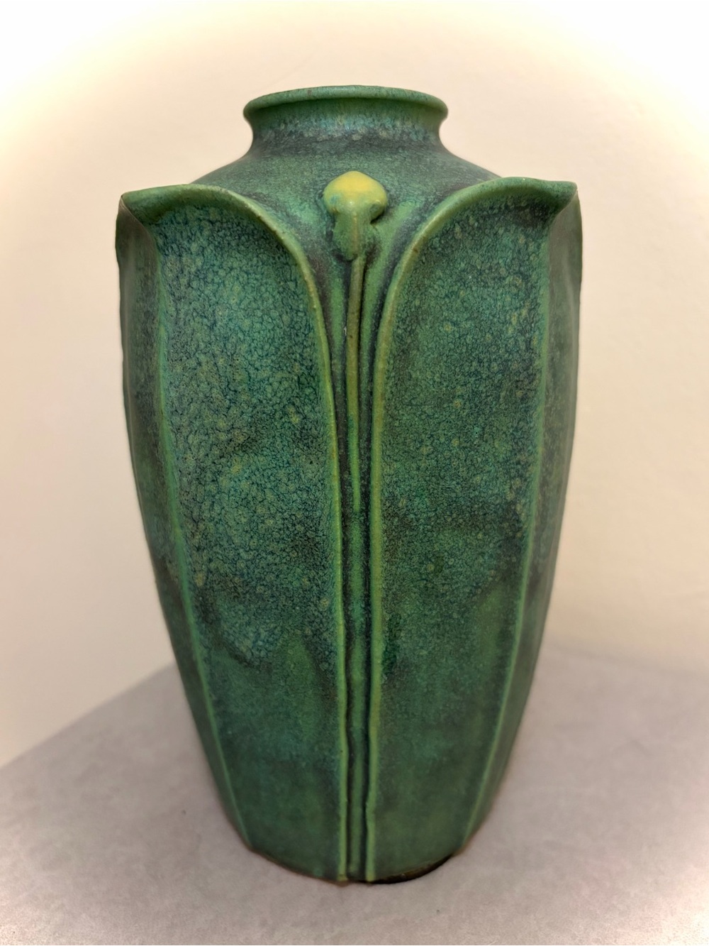 Jemerick Studio Pottery Vase Green Matte Leaf Art Pottery 2000 Signed 8”
